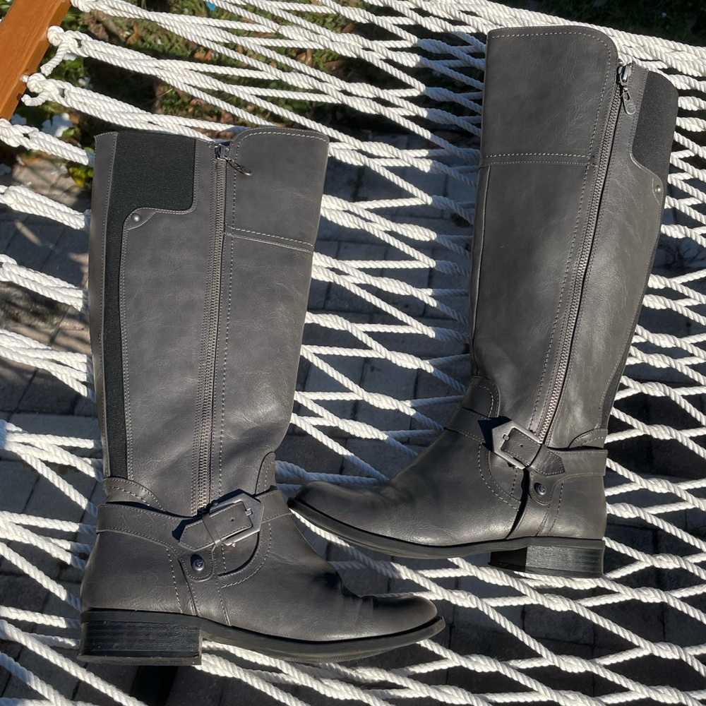 ❤️G by Guess Women's Hailee Tall riding Boots with full Zipper Gray size 8.5